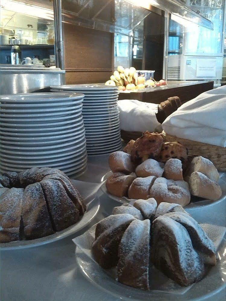 Hotel Adam Trutnov Bagian luar foto